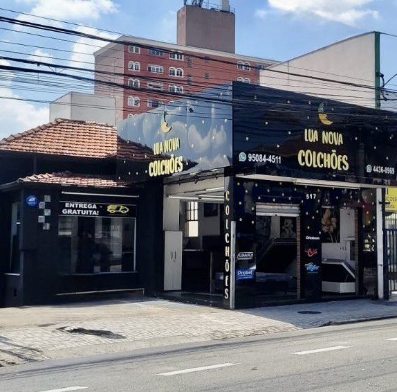 Fachada da loja Lua Nova Colchões em Santo André